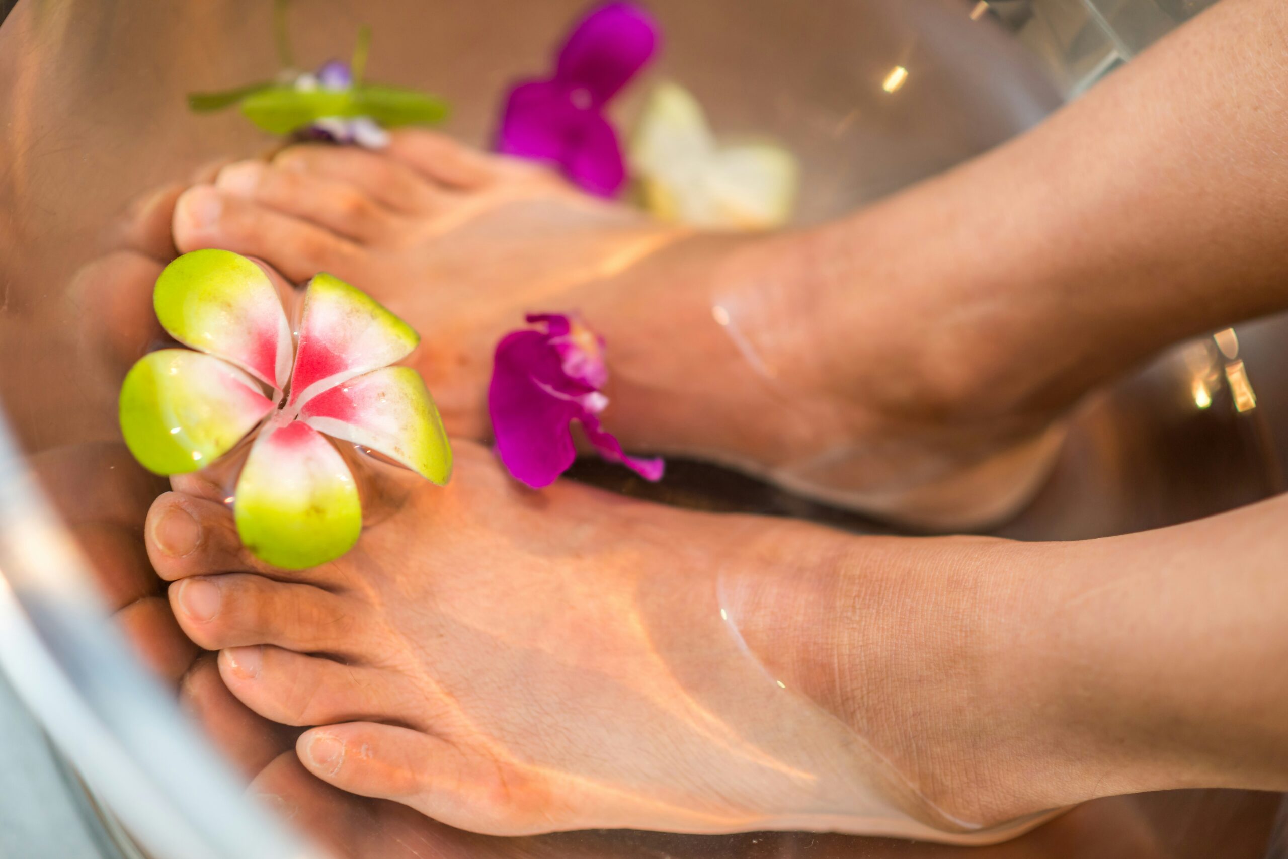 FOOT MASSAGE